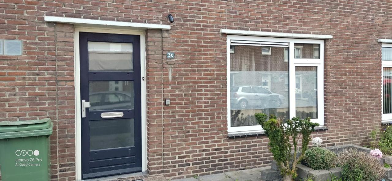 Cozy House In Weert Apartment Exterior photo